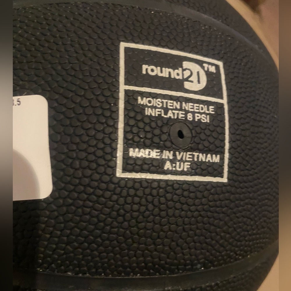 Basketball Women’s WNBA Voices Black 28.5 New Basketball RARE